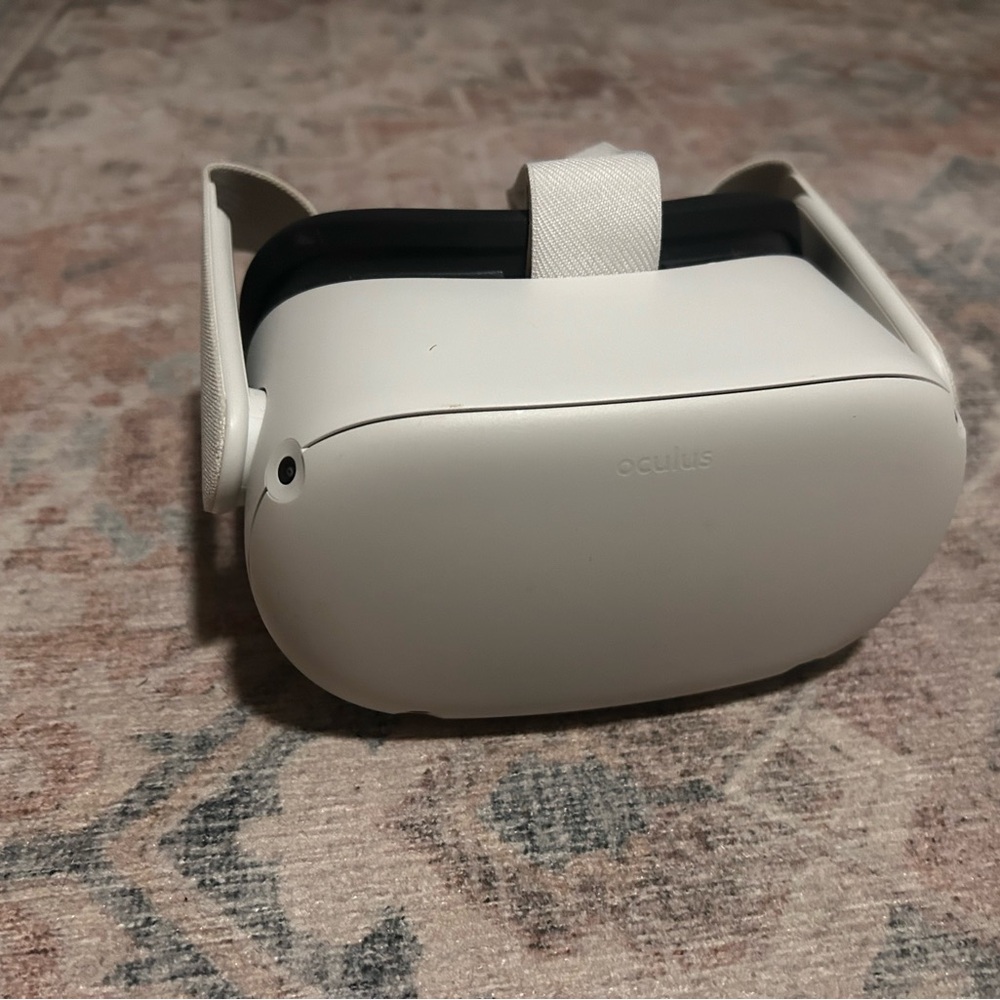 Meta Oculus Quest 2 128GB Standalone VR Headset - White